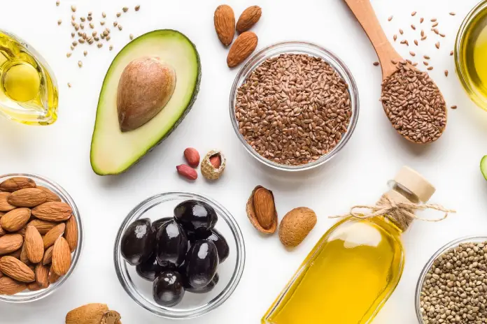 Что такое дефицит жиров и углеводов и почему он опасен