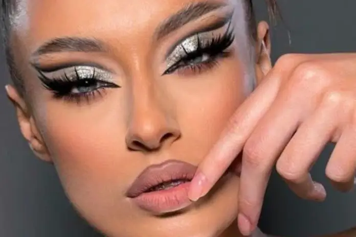 Макияж на новый год 2026