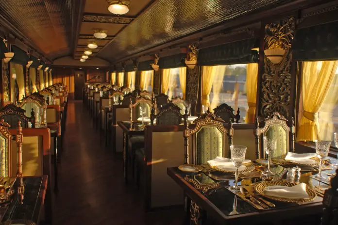 Самый дорогой поезд в мире — Maharajas’ Express в Индии