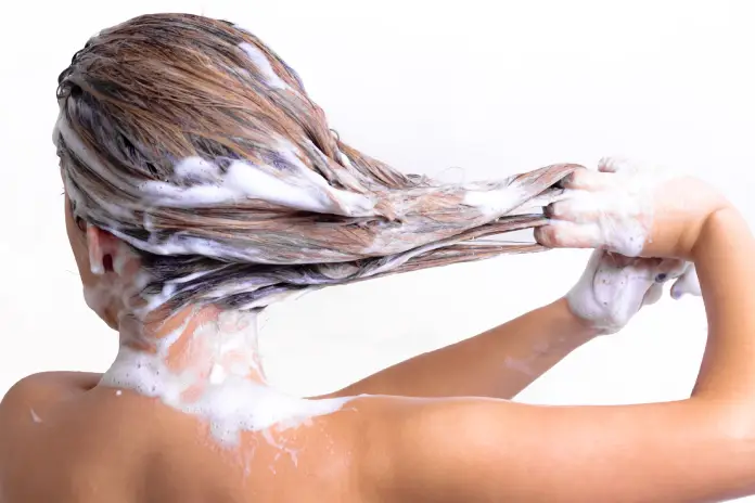 Как часто мыть голову: секреты здоровья и красоты волос