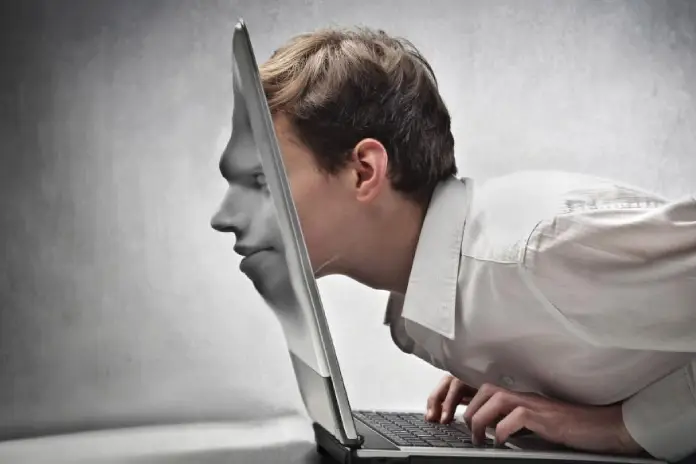 Спокойствие сильнее слов: как пережить интернет-троллинг