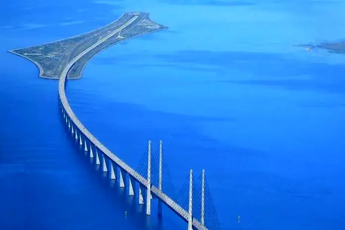 Мост в Дании: живописные маршруты для прогулок и вдохновения: Мост Øresundsbroen