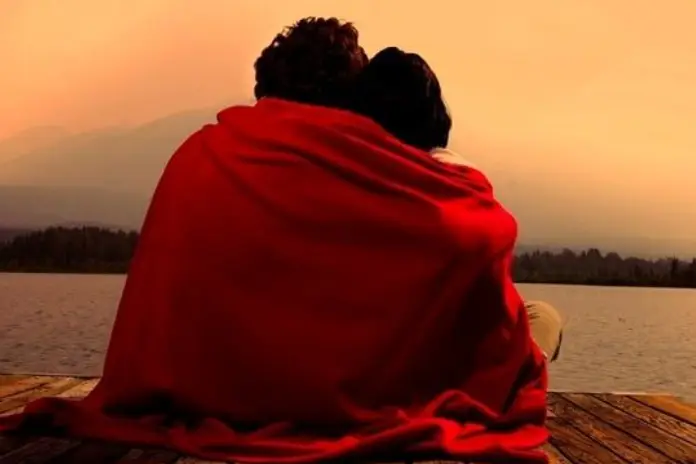 Как завести романтические отношения и почувствовать настоящую близость